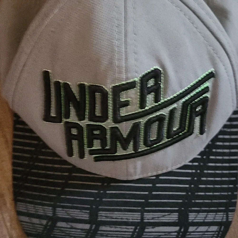 UNDER Armour Baseball Cap Youth Small Black, Gray, and Lime Green with UA logo